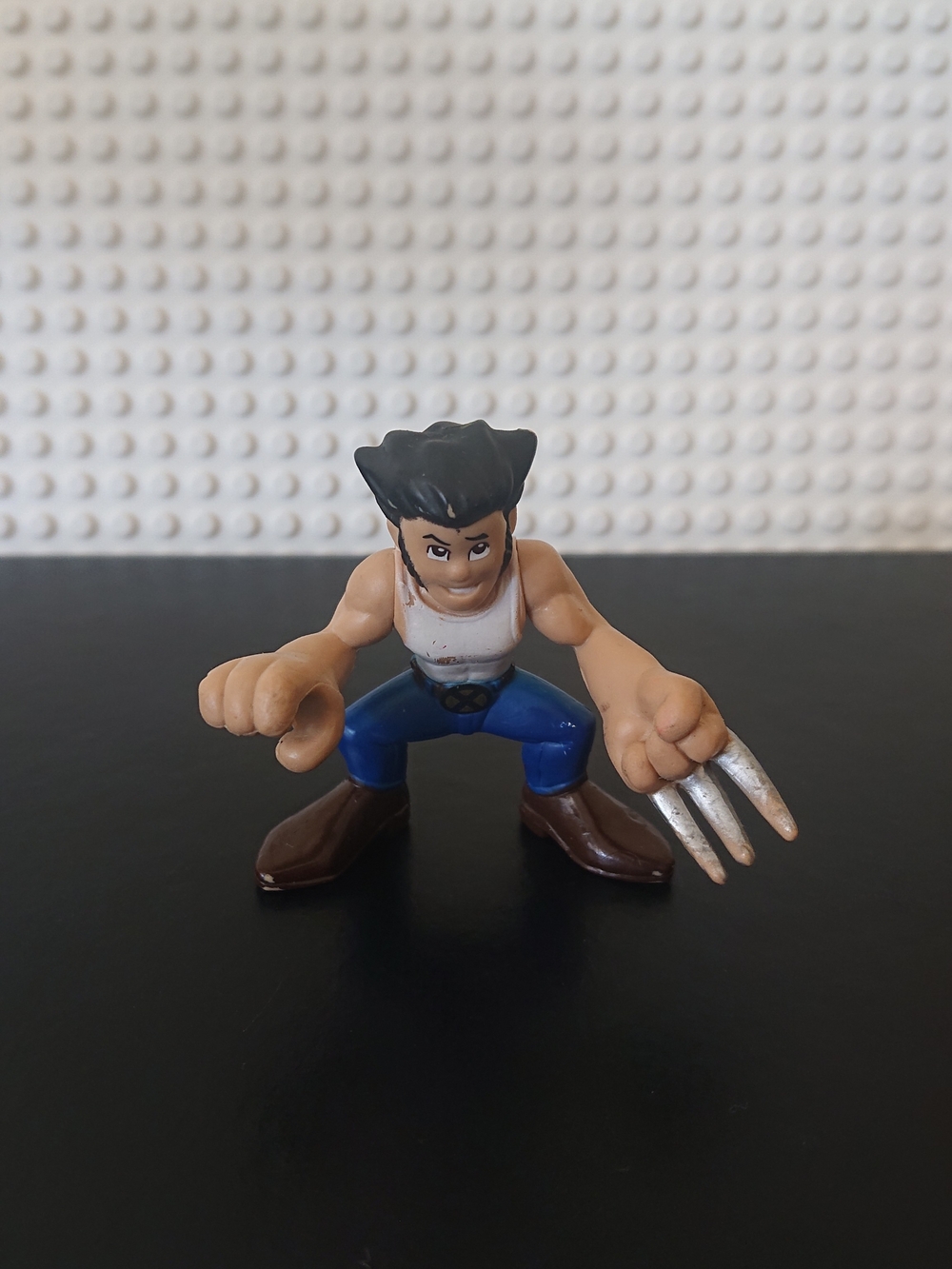 2007 Marvel Hasbro - X-Men Logan Wolverine 2" Figure - Super Hero Squad